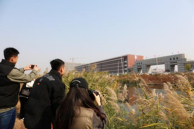 河北科技学院曹妃甸校区地图（深秋的河北科技学院曹妃甸校区美翻啦）(2)