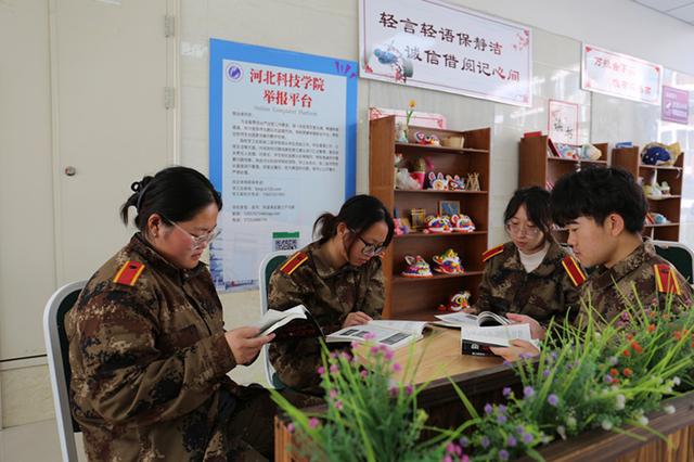 河北科技学院曹妃甸校区地图（深秋的河北科技学院曹妃甸校区美翻啦）(26)