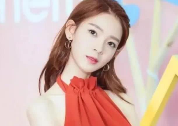 以为很矮,却很高的明星,杨紫赵丽颖误解多年,谁想到他1米8?