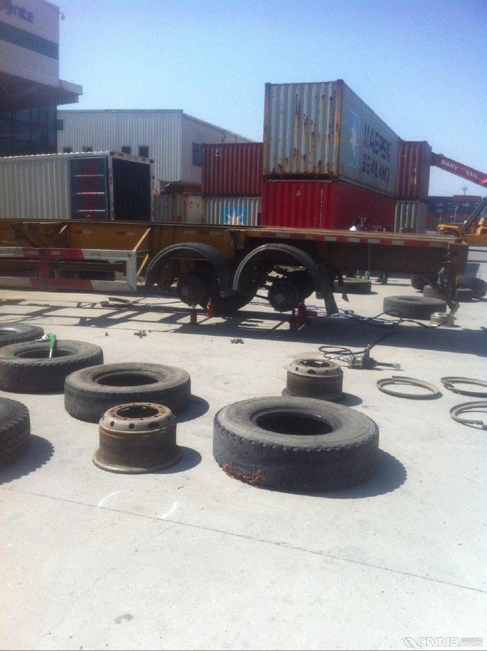 补胎男子炸飞身亡, 勿忘安全, 警钟长鸣! 再忙也不能忘安全