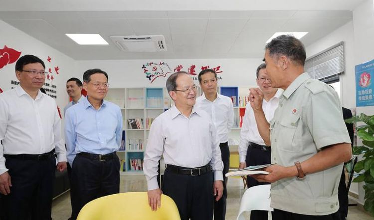 三自一包四大自由实行了几年