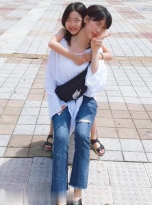 ​“素媛”小女孩长大了，十三岁腿长过1米2，近照更是美到不敢认