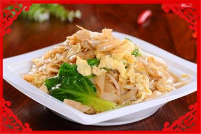 ​投资一万元开店卖什么，投资一万左右开什么店赚钱哪。。。