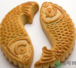 高血压可以吃月饼吗?高血压患者吃月饼有哪些讲究？