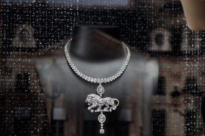 ​十大女生喜欢的礼物，让女生“拿人手短吃人嘴软”