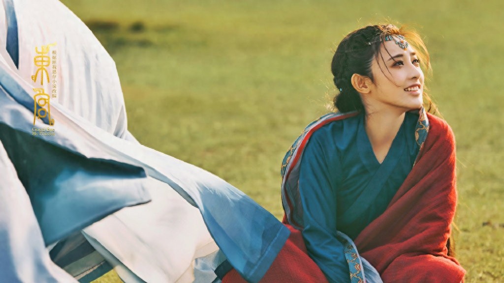 彭小苒《东宫》饰演小枫的唯美剧照 好喜欢她的服装造型和演技