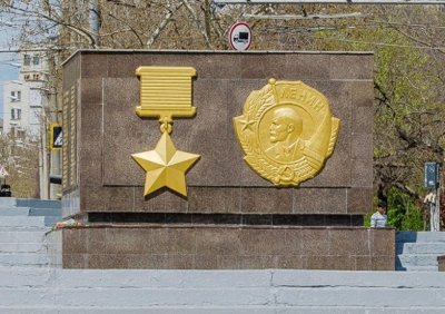 ​大使馆：基辅将花费意大利拨款 45 万欧元用于拆除敖德萨的纪念碑