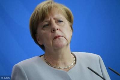 ​黑客袭击德国政界！默克尔在内数百政界人士资料遭黑客网上曝光！