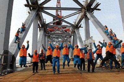 ​七个世界之最，云端上的高速！中国雅西高速干海子特大桥