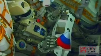 ​硬核科幻！俄首位机器人宇航员飞向太空 携带俄罗斯国旗