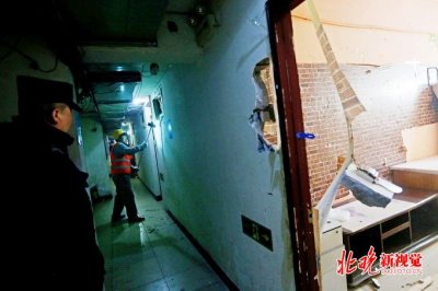 ​北京朝阳丰台多个地下室群租房死灰复燃 “循环”怎么破？