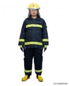 ​消防员配备的制式衣服有哪些种类